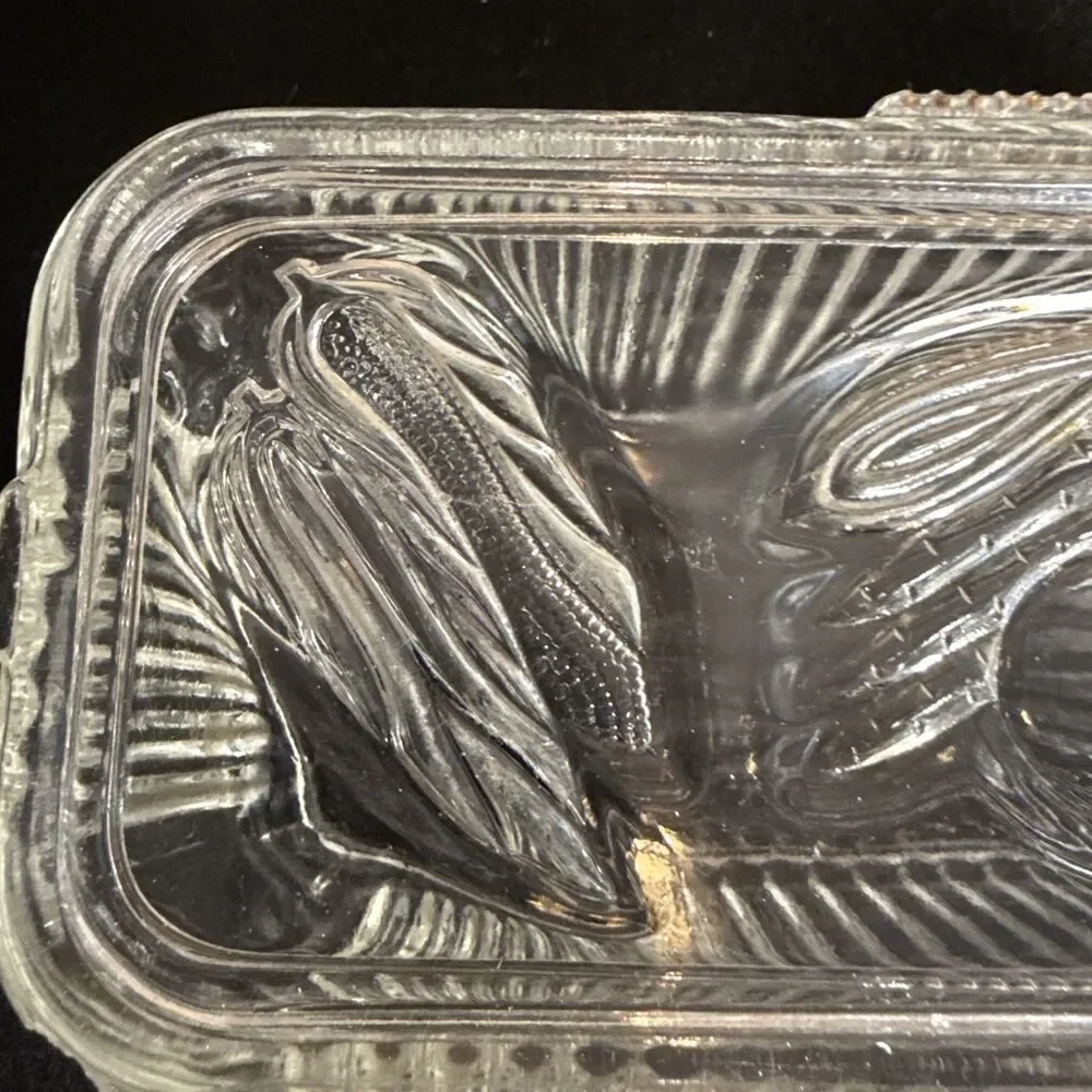 Unbranded vintage dish